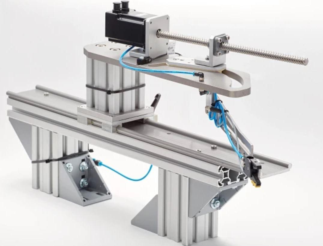 Selecionador de sprue: Remoção e separação de sprues da máquina de moldagem por injeção